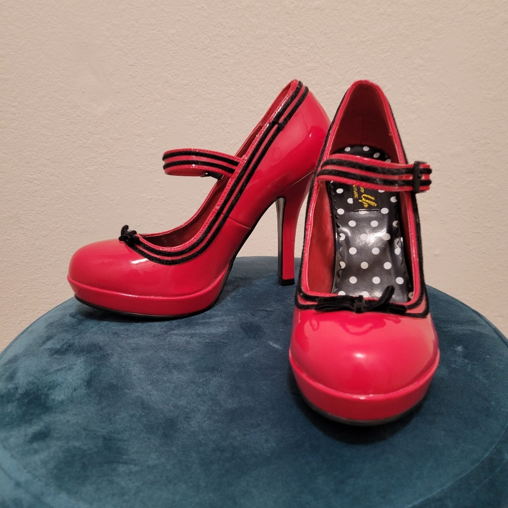 Red Pin Up Couture Heels, size 8